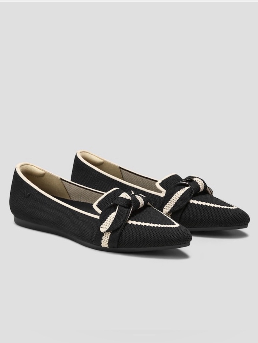 Vivaia Michelle 2.0 Pointed Toe Bow Loafers Black Cream Ivory Size 43/ US 11